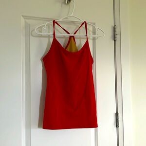 Lulu red top
